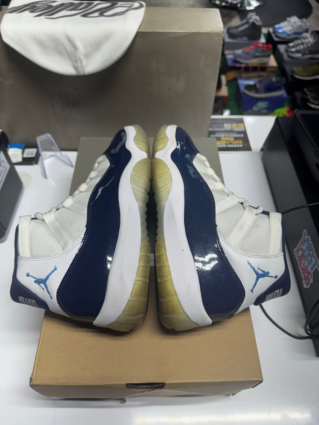 Jordan 11 Retro UNC Win Like 82 USED