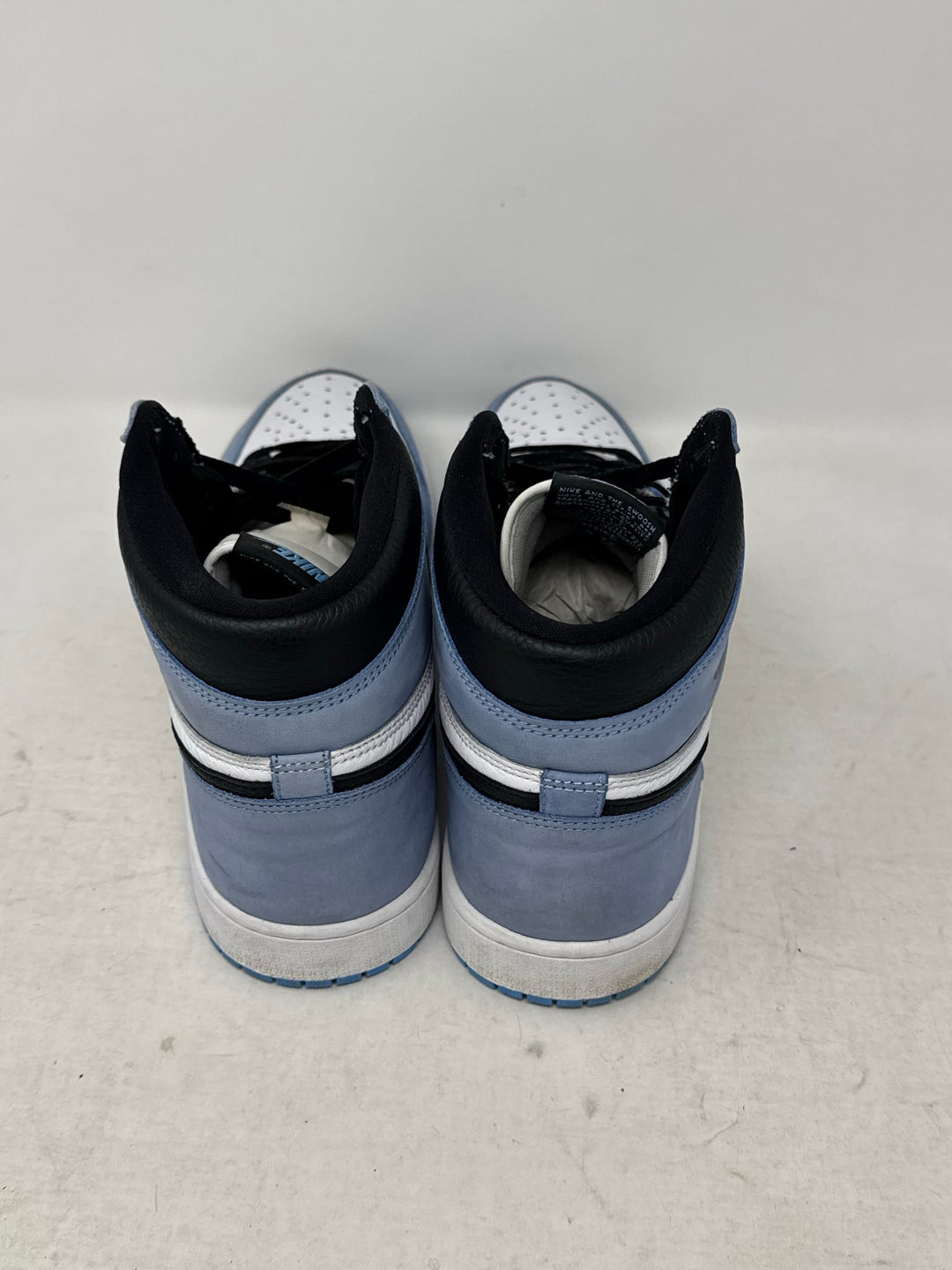 Jordan 1 Retro High OG University Blue USED