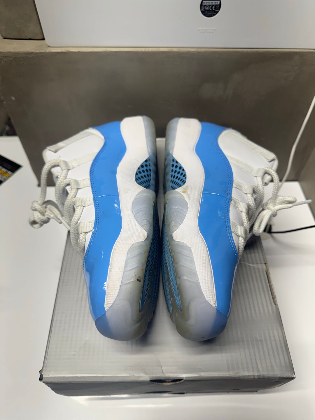 Jordan 11 Retro Low University Blue (2026) USED