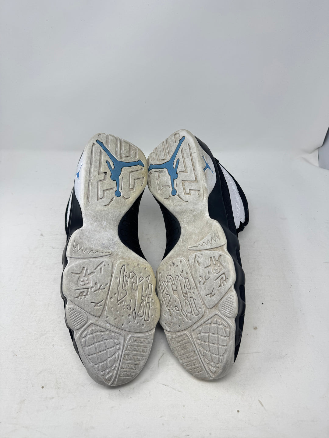 Jordan 9 Retro University Blue USED