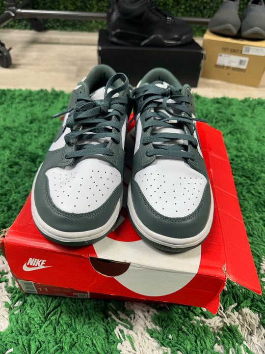 Nike Dunk Low Vintage Green USED
