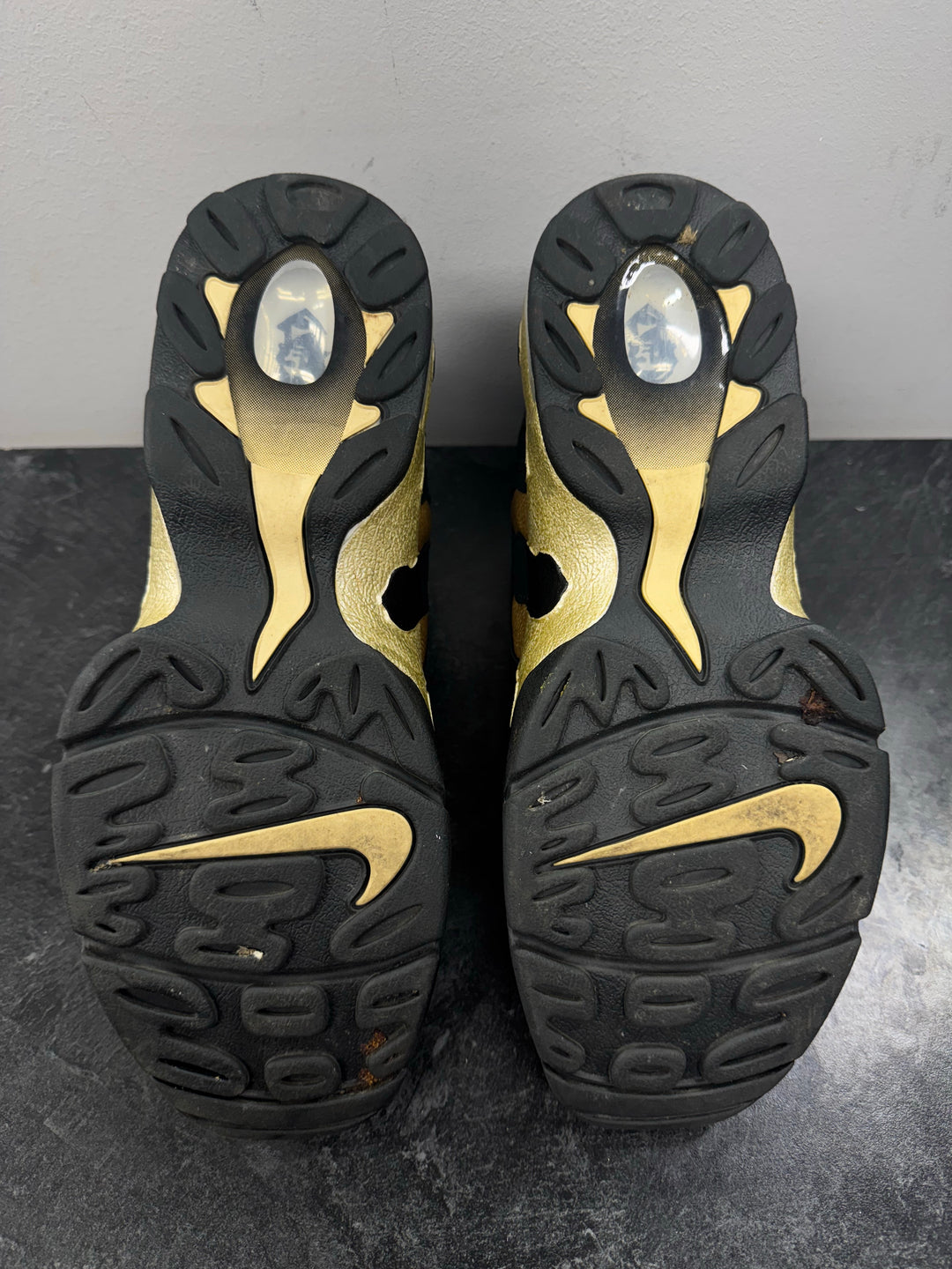 Nike Air DT Max '96 Black Vegas Gold USED