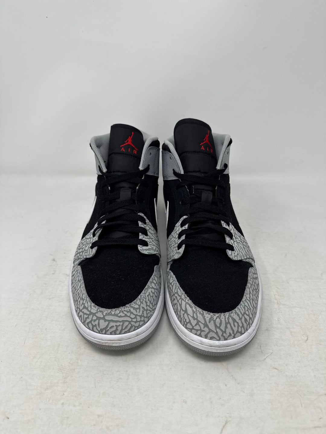Jordan 1 Mid SE Elephant Print USED