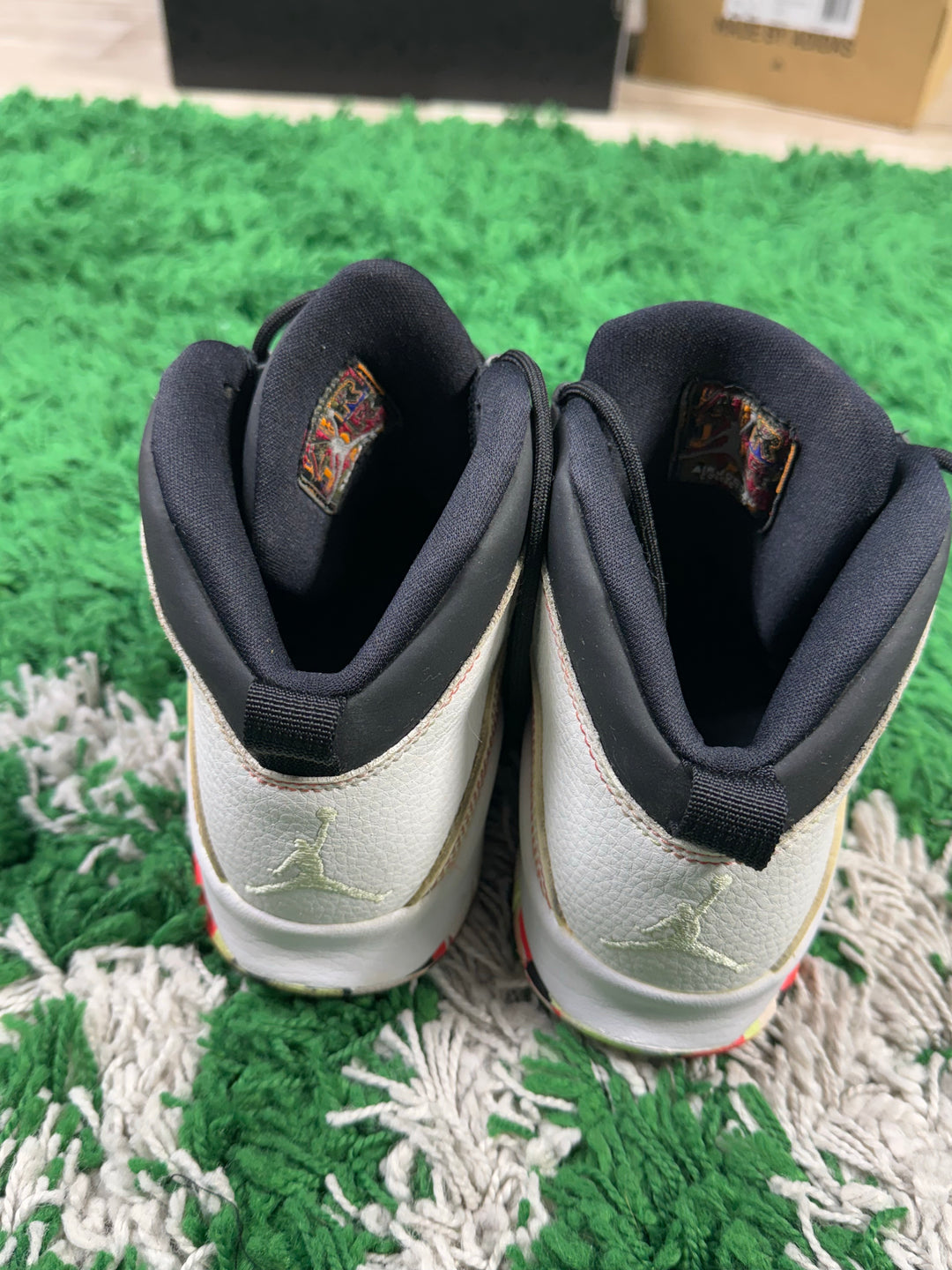 Jordan 10 Retro White Barely Volt Ember Glow (GS) USED