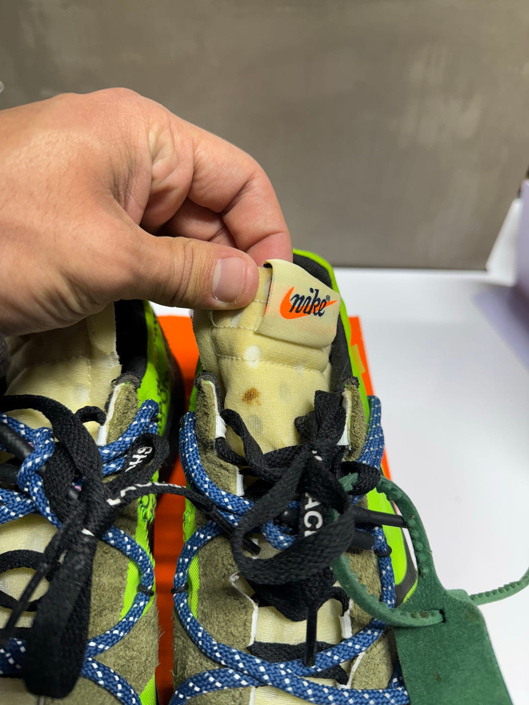 Nike Zoom Terra Kiger 5 OFF-WHITE Electric Green (Women's) USED