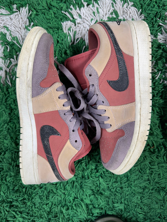 Jordan 1 Low Canyon Rust (Women's) USED