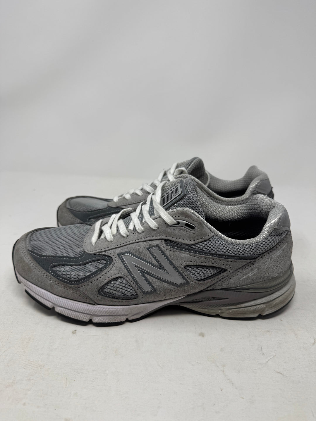 New Balance 990v4 MiUSA Grey Silver USED