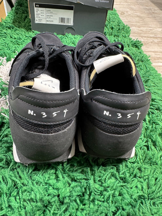 Nike Daybreak Type Black White USED