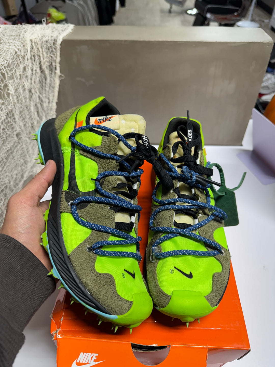 Nike Zoom Terra Kiger 5 OFF-WHITE Electric Green (Women's) USED