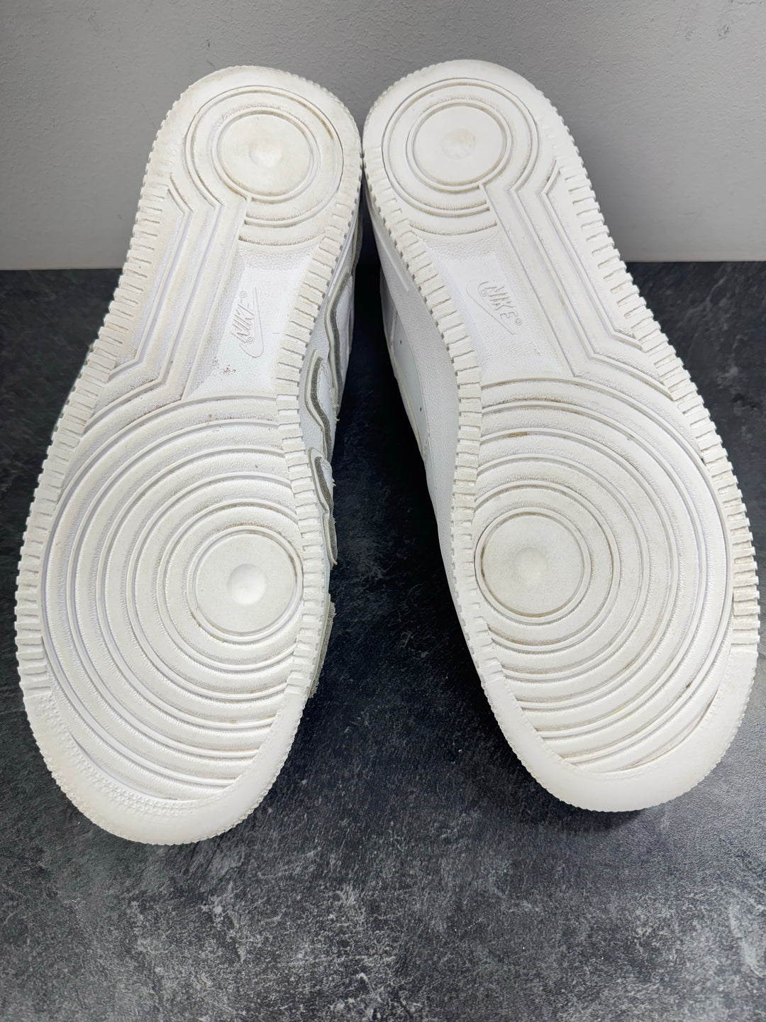 Nike Air Force 1 Low Cactus Plant Flea Market White (2020) USED