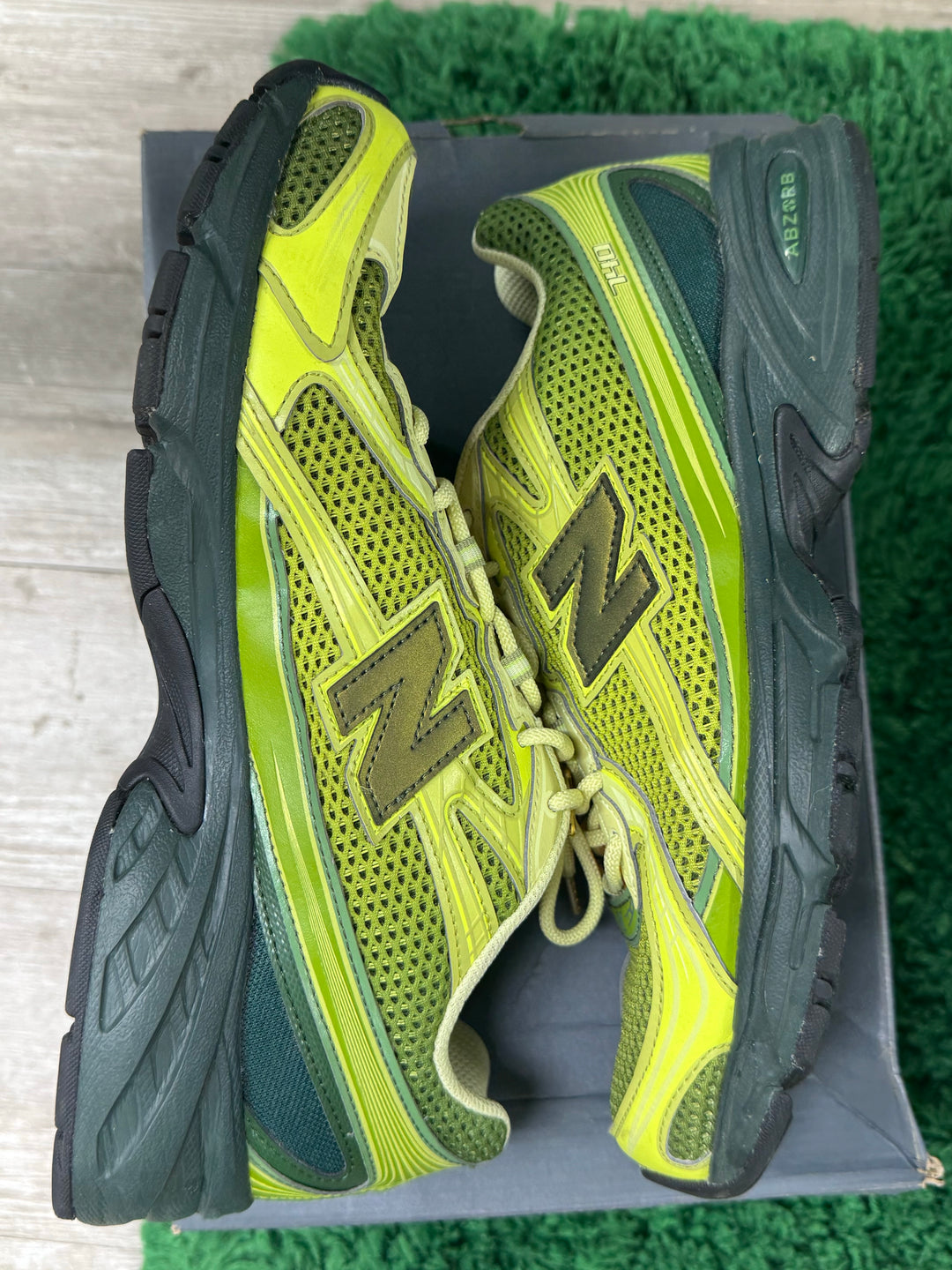 New Balance 740 Concepts Brut USED