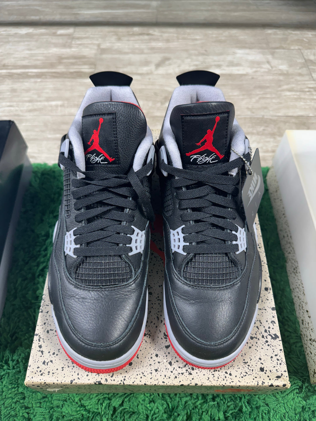 Jordan 4 Retro Bred Reimagined USED