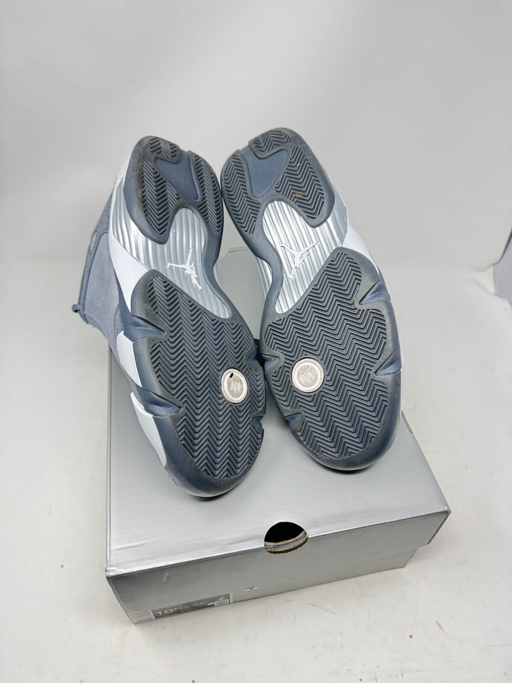 Jordan 14 Retro Flint Grey USED