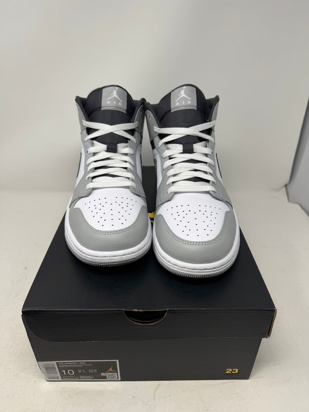 Jordan 1 Mid Light Smoke Grey Anthracite USED