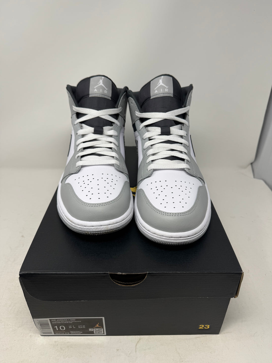 Jordan 1 Mid Light Smoke Grey Anthracite USED