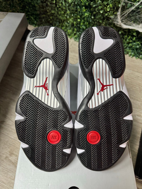 Jordan 14 Retro Black Toe (2024) USED