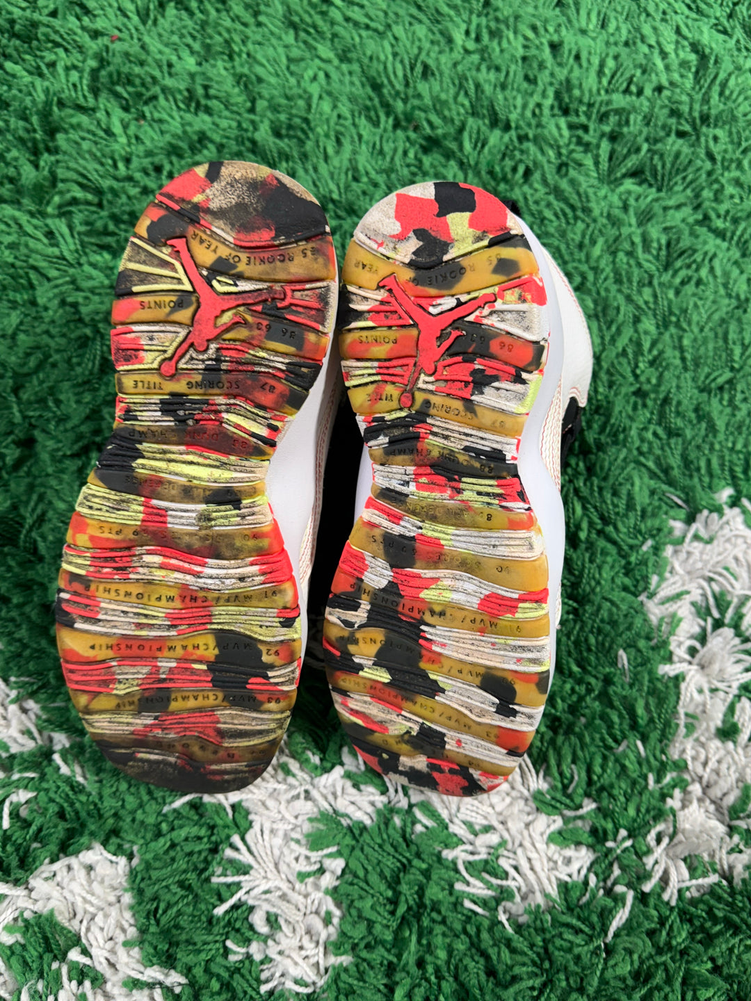 Jordan 10 Retro White Barely Volt Ember Glow (GS) USED