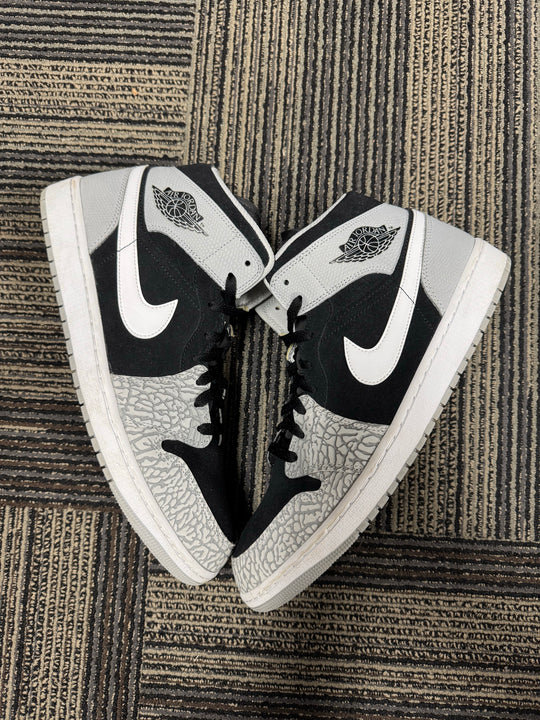Jordan 1 Mid SE Elephant Print USED