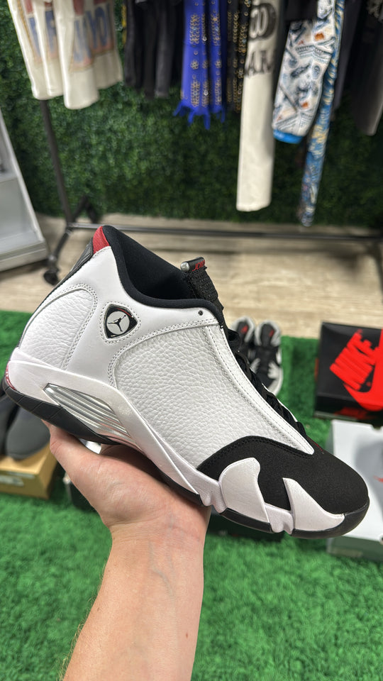 Jordan 14 Retro Black Toe (2024) USED