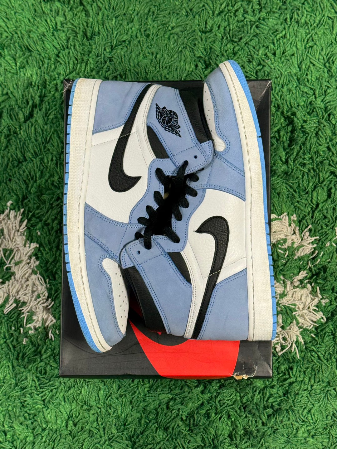 Jordan 1 Retro High OG University Blue USED
