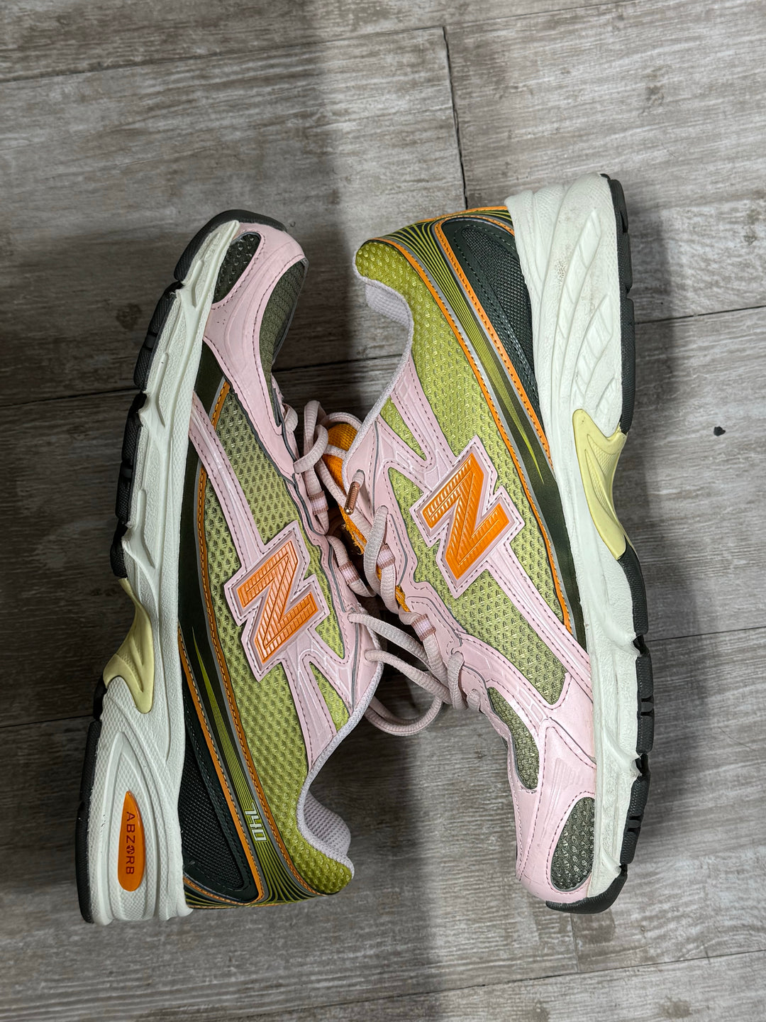 New Balance 740 Concepts Saignée USED