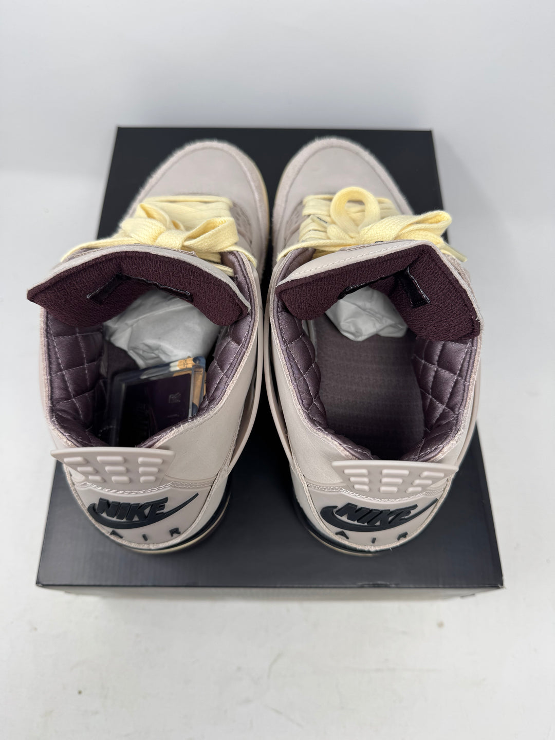 Jordan 4 Retro OG SP A Ma Maniére While You Were Sleeping (Women's) USED