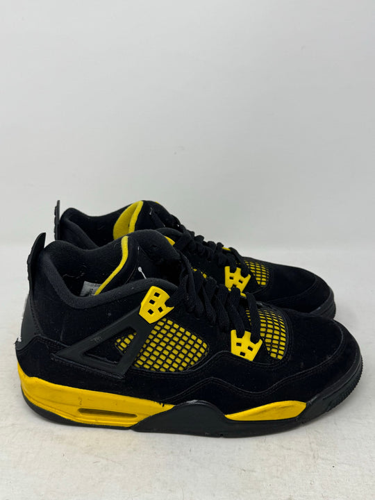 Jordan 4 Retro Thunder (2023) (GS) USED