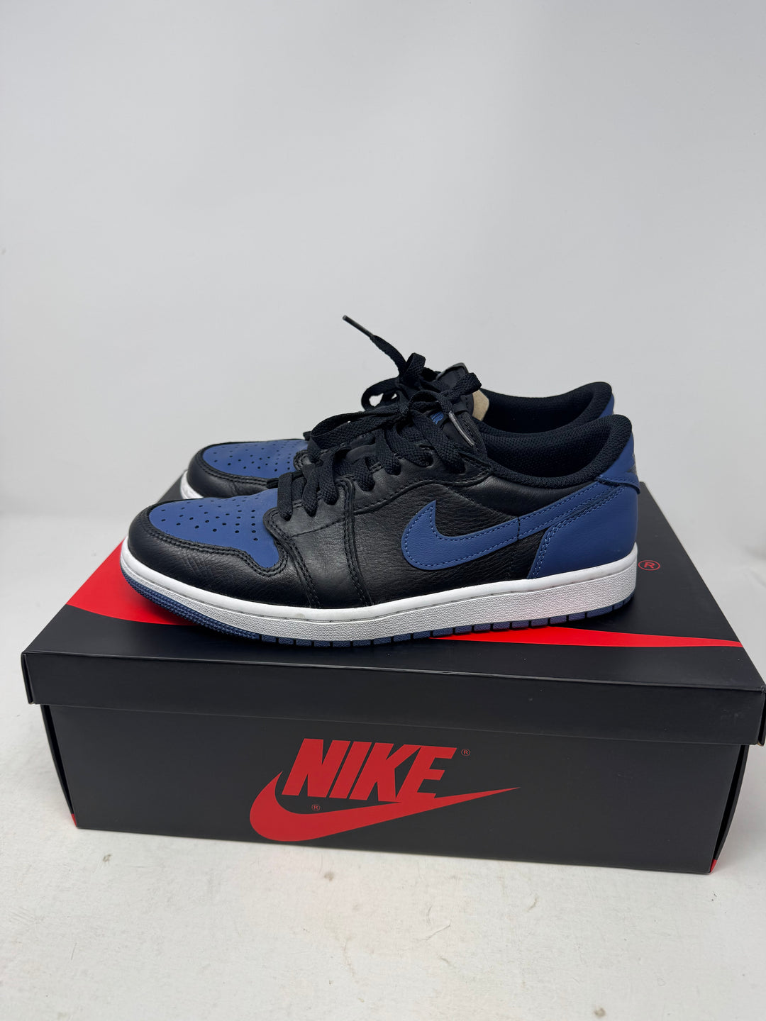 Jordan 1 Retro Low OG Mystic Navy USED