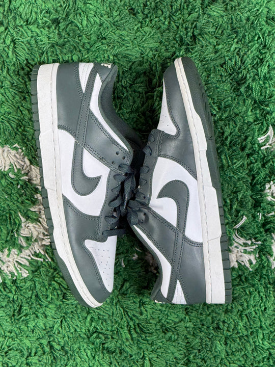 Nike Dunk Low Vintage Green USED
