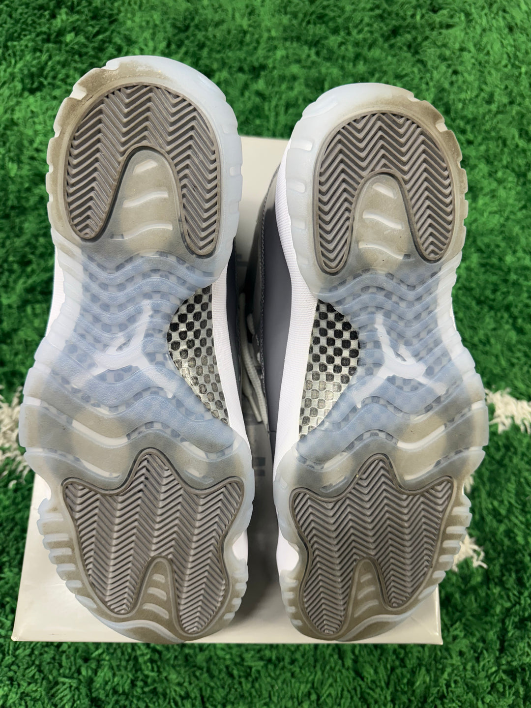 Jordan 11 Retro Cool Grey (2021) USED